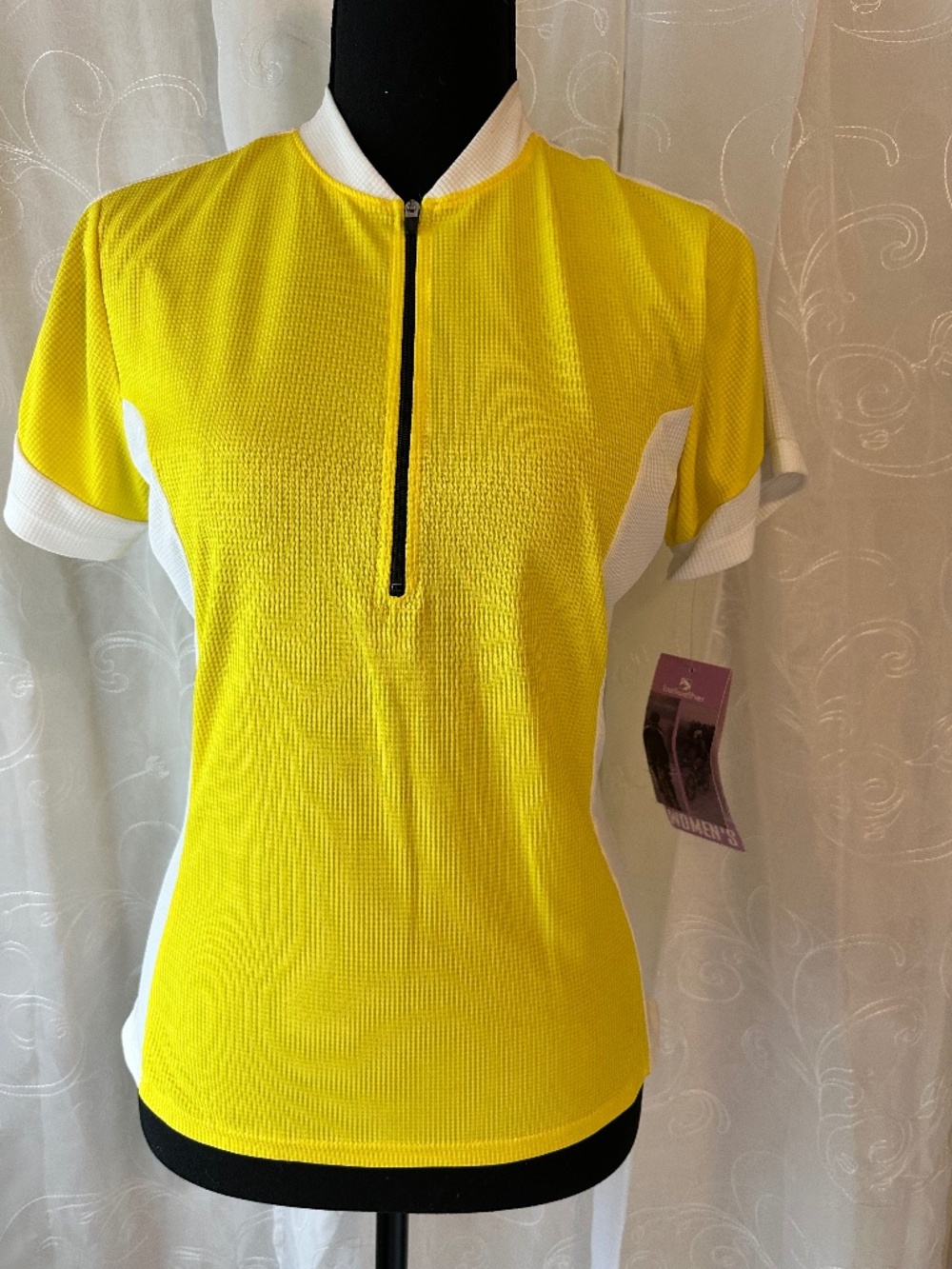 Bellwether Ladies Cycling/Multisport Jersey - BNWT $50